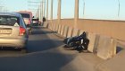 Стало известно состояние мотоциклиста, попавшего в ДТП на Сурском мосту