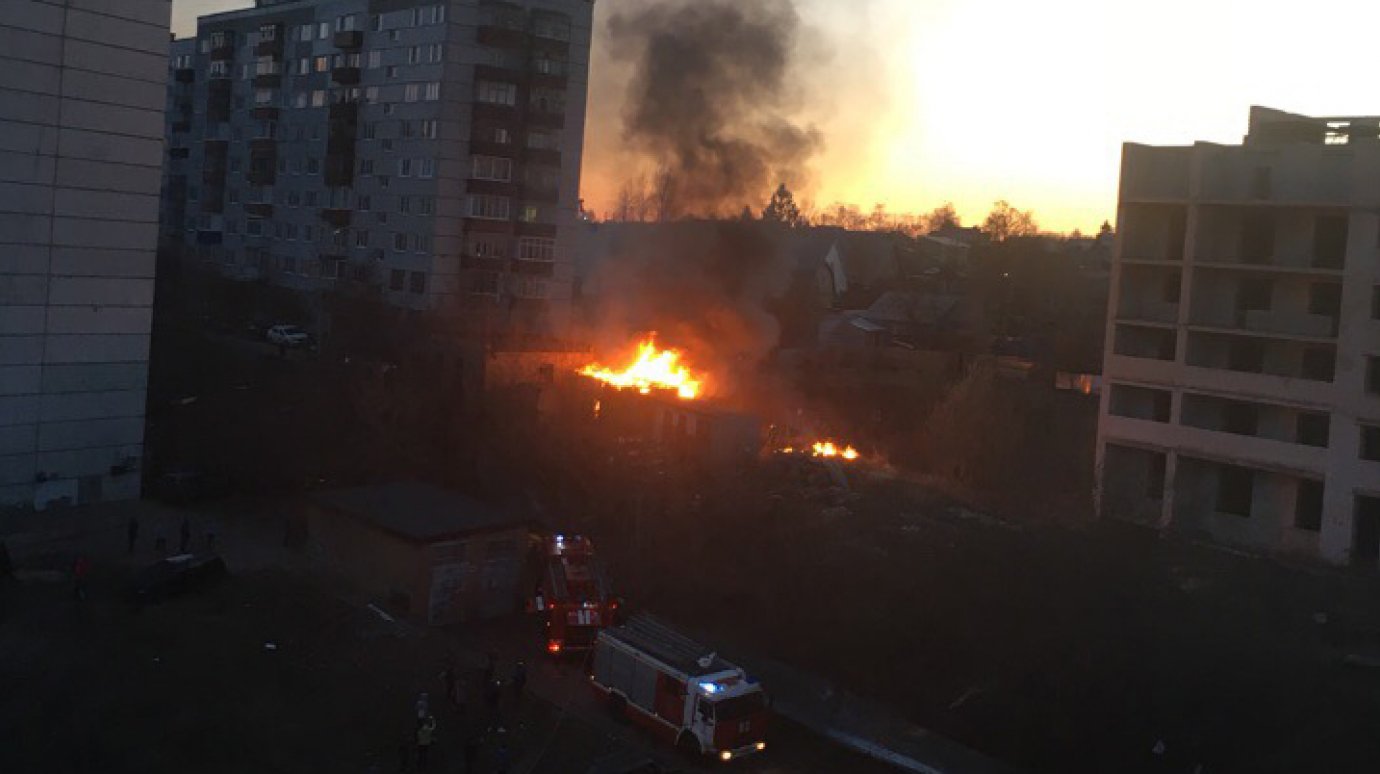 В ГУ МЧС рассказали, что горело на улице Кижеватова