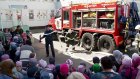 Пензенские пожарные устроили водное преставление для детсадовцев