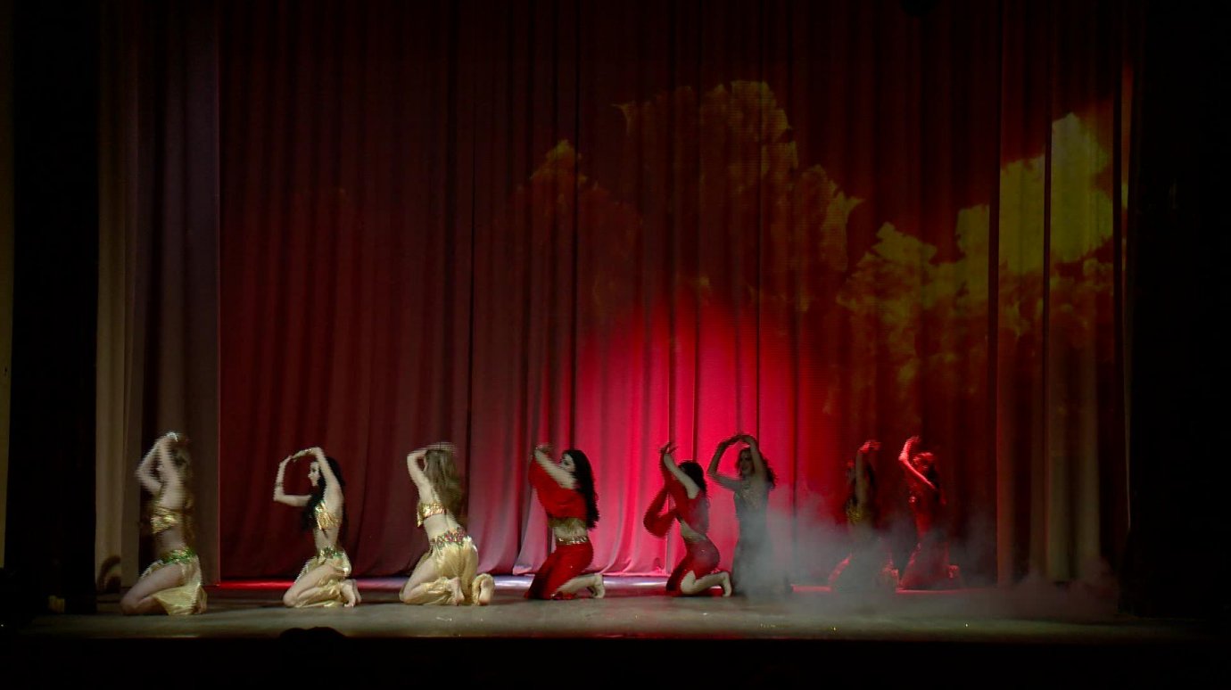 Театр индийского танца «Ангури» отметил юбилей праздничным концертом