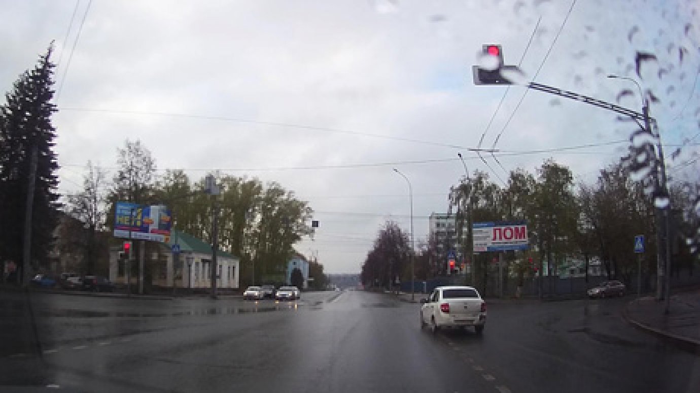 Пензенец снял на видео нарушителя ПДД в Заводском районе