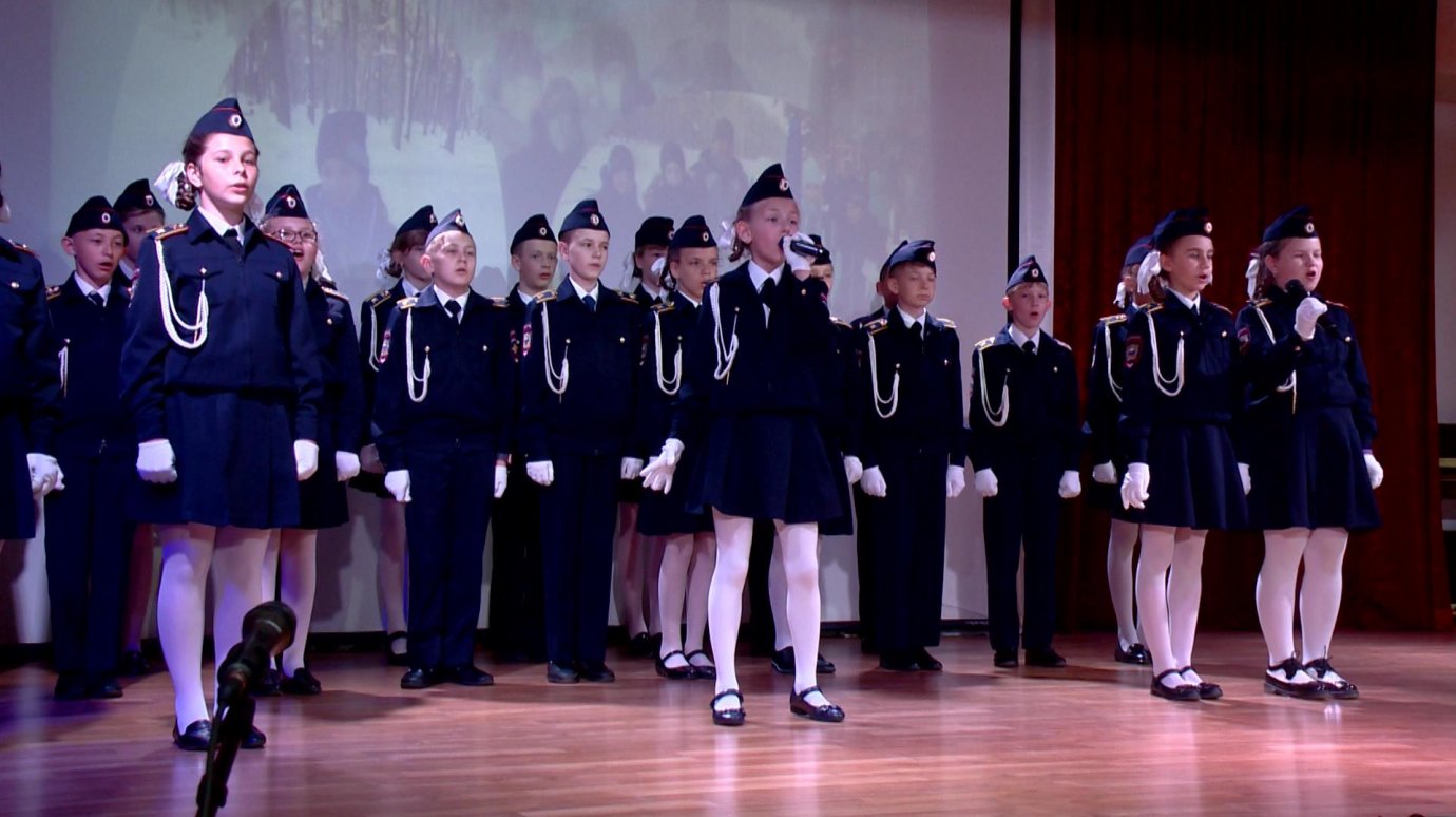 В Пензе стартовал первый региональный фестиваль «Салют, кадеты!»
