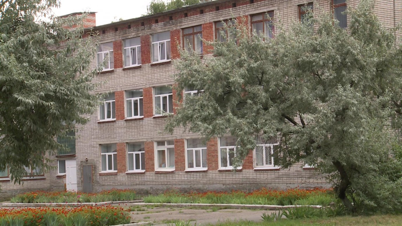 На асфальтировку территорий школ в Пензе нужно 26 миллионов рублей