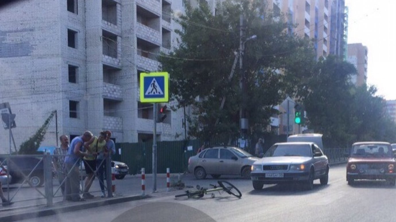 На ул. Рахманинова водитель Audi сбил подростка на велосипеде