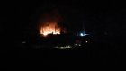 В селе Грабово охваченные огнем сараи тушили шесть пожарных