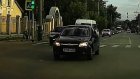 Пензенец снял на видео опасный маневр торопливого водителя «Лады»