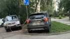 Пензенец припарковал свой Renault Kaptur на газоне в сквере