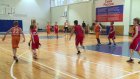 Юные баскетболисты соревнуются в открытом первенстве города