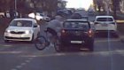 Велосипедист-нарушитель врезался в «Логан» на Московской