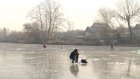 Пензенские рыболовы начали выходить на замерзшие водоемы