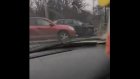 На улице Злобина в Пензе столкнулись два паркетника