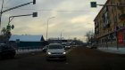 На ул. Урицкого спешивший водитель едва не спровоцировал ДТП
