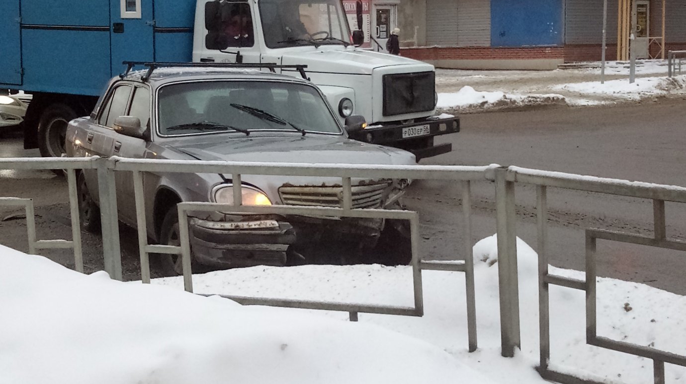 Серьезное ДТП на улице Мира в Пензе вызвало автомобильный затор
