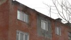 Бывшее общежитие лампового завода разрушается из-за дырявой кровли