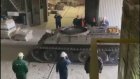 В Пензе танк Т-34 своим ходом покинул цех
