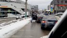 Замахнулся молотком: в Пензе на видео попала драка водителей