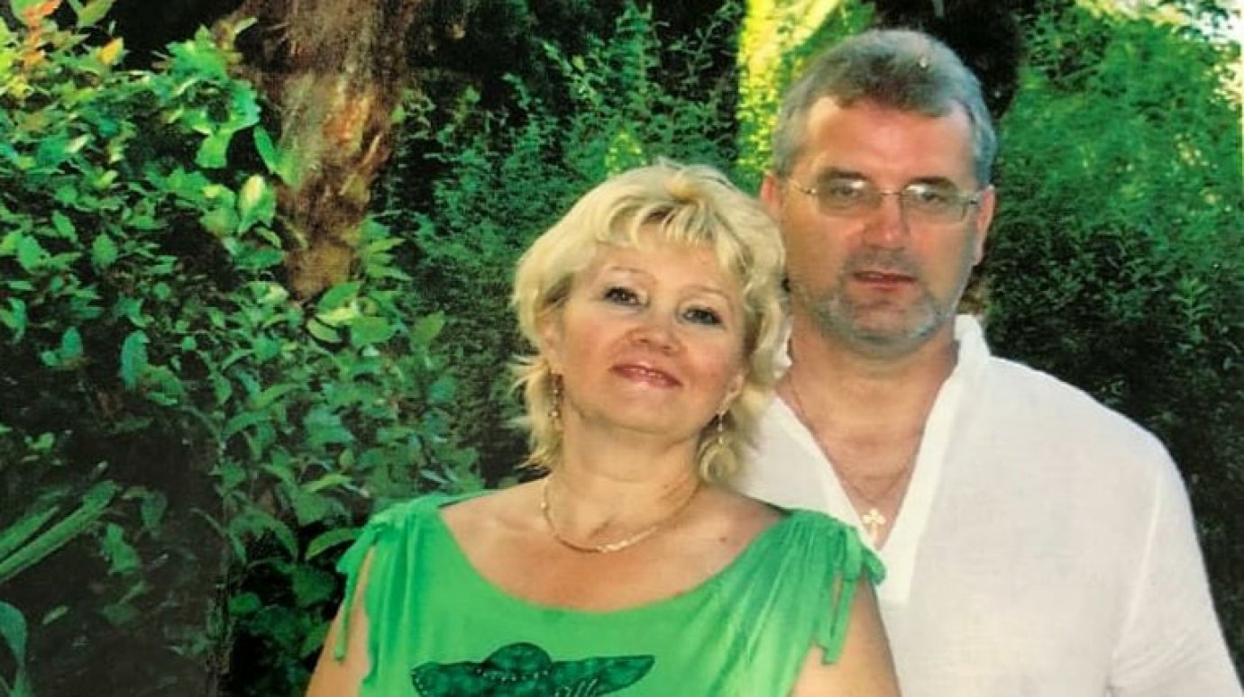 Иван Белозерцев нашел фото с супругой и вспомнил отпуск