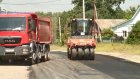 ООО «Автодорога» ремонтирует проезжую часть в Золотаревке