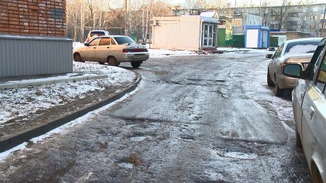 Пензенцы начали жаловаться на необработанные ледяные дороги