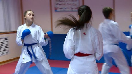 Пензенские каратисты привезли из Санкт-Петербурга 5 медалей