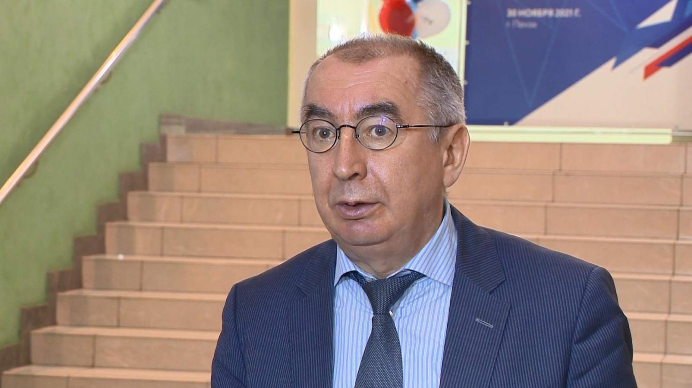 Валерий Беспалов сообщил об уходе из правительства