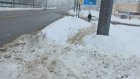 В Пензе дорожные знаки мешают расчистке тротуаров от снега