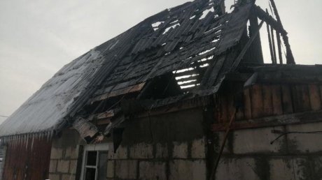 В Пензе семья лишилась дома после пожара
