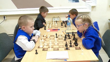 Юные пензенские шахматисты стали призерами окружного первенства