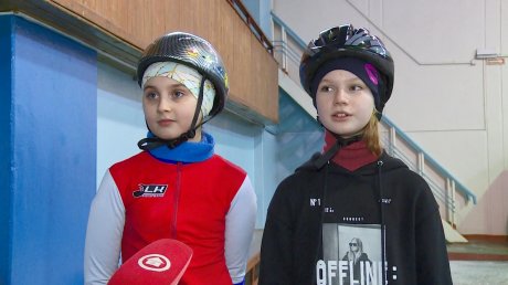 В Пензе для юных конькобежцев устроили соревнования по шорт-треку