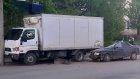 На улице Рахманинова смяло ВАЗ, врезавшийся в грузовик