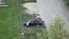 В Терновке девочка попрыгала на крыше отечественного авто