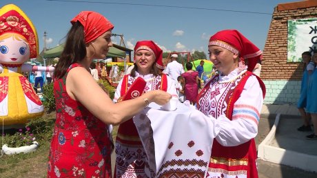В Вышелее отметили мордовский праздник «Живи, село, живи»