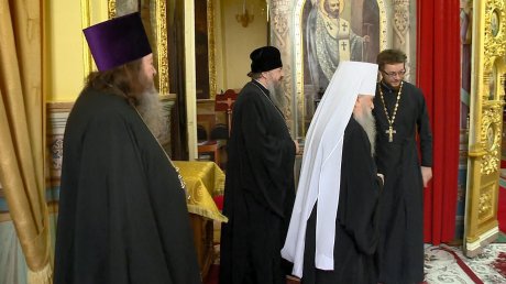 Пензенский кафедральный собор посетил митрополит Варсонофий