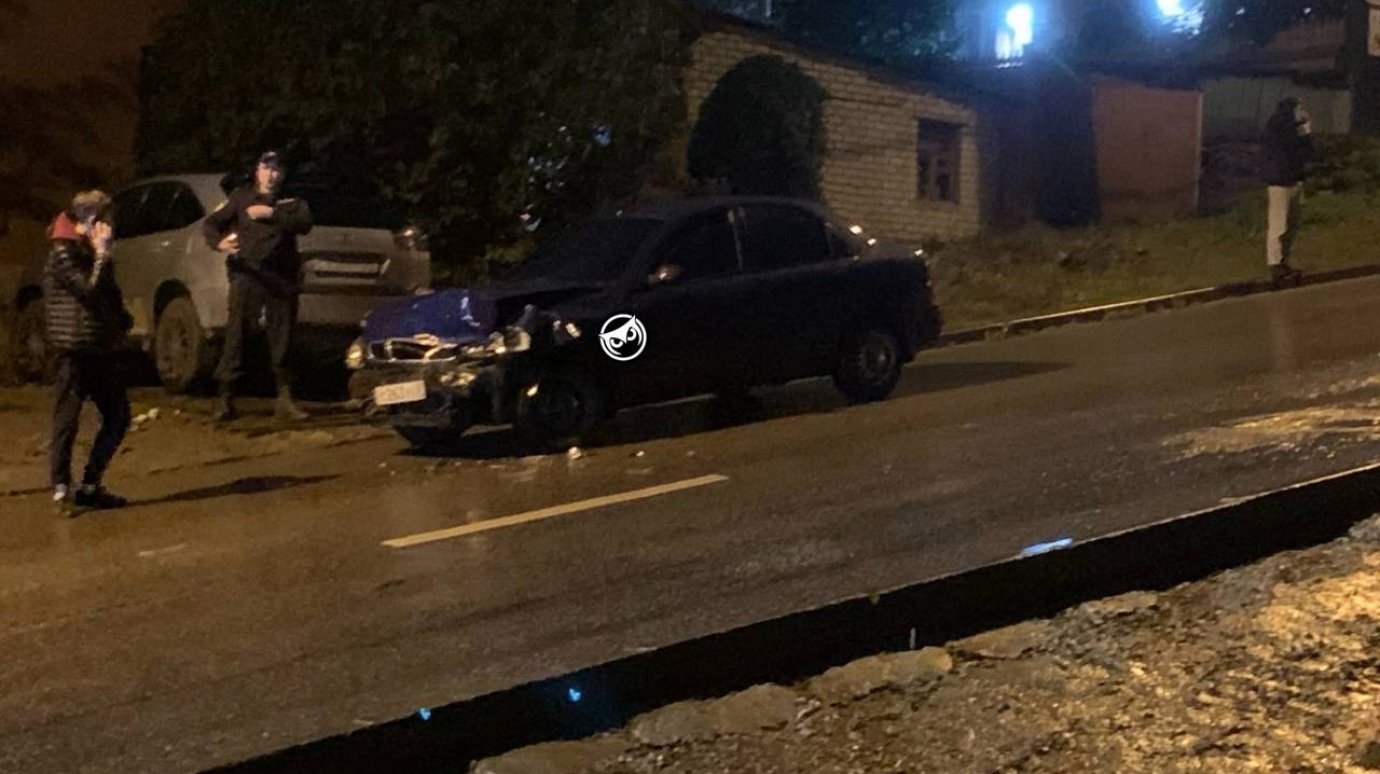 В Пензе на видео попала авария с полицейским УАЗом