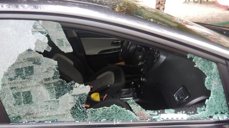 В Пензе четыре автомобиля пострадали от рук ночного вора