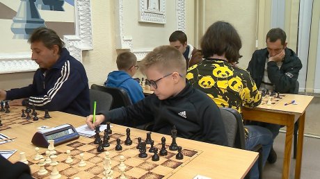 В Пензе шахматисты соревнуются на городском чемпионате