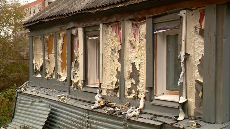 Жители домов на улице Мусоргского рассказали о ночном пожаре