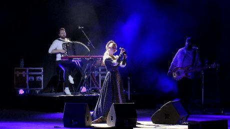 В Пензе дала концерт принцесса русского фолка Пелагея
