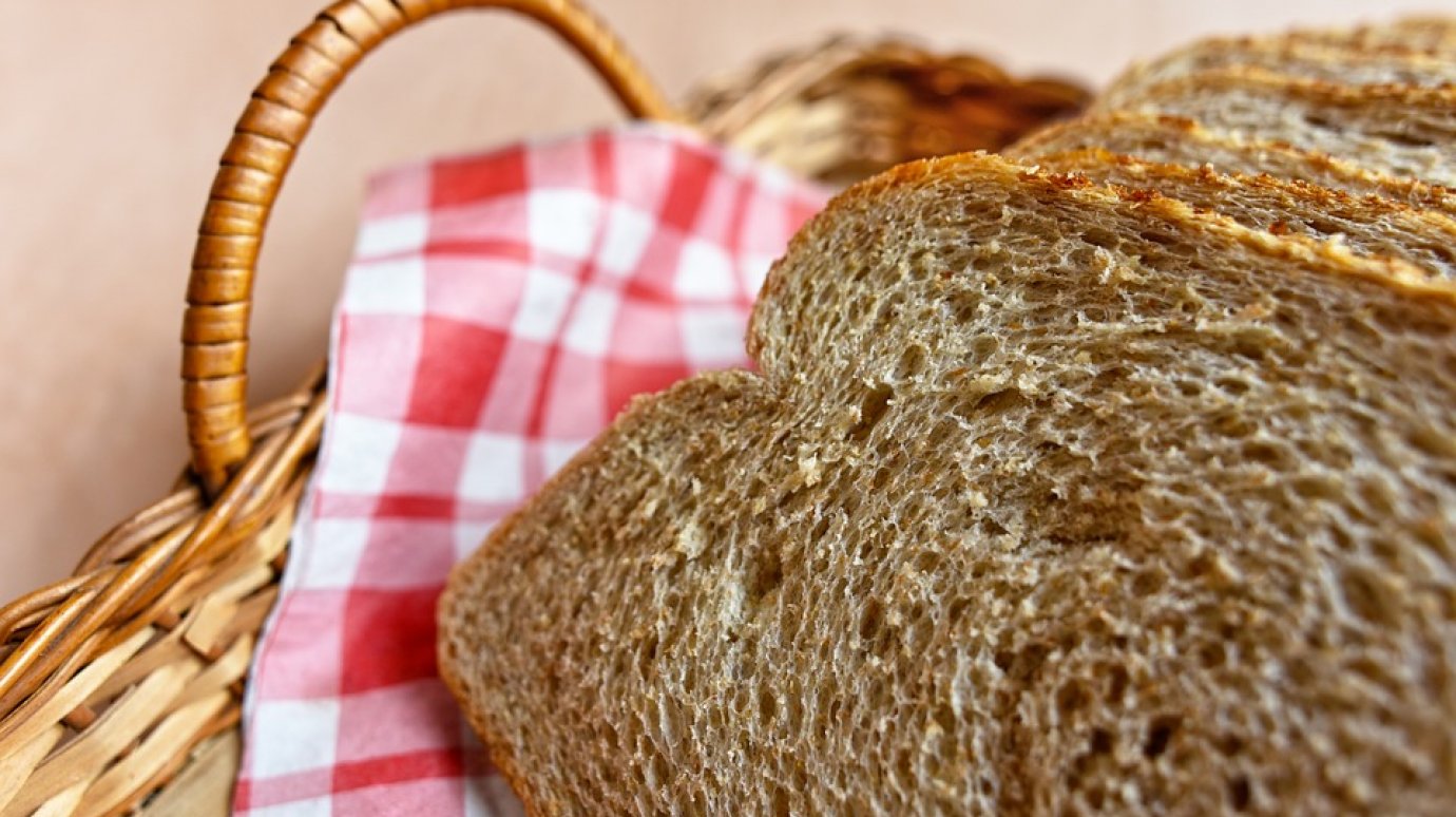 Испорченный хлеб признали опасным для иммунитета