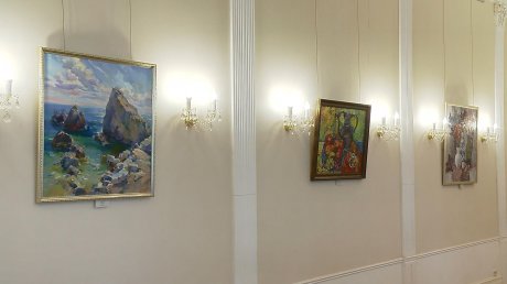 В Пензе открылась выставка «Женский гений в живописи»