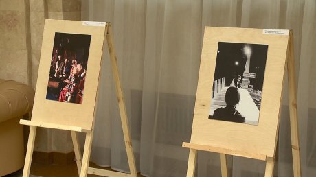 В Пензе открылась выставка в честь Всемирного дня театра
