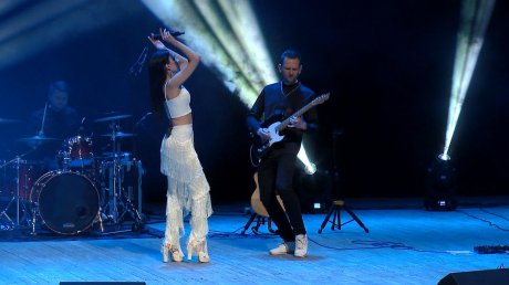 Всегда за искренность: в Пензе дала яркий концерт Марина Бриз