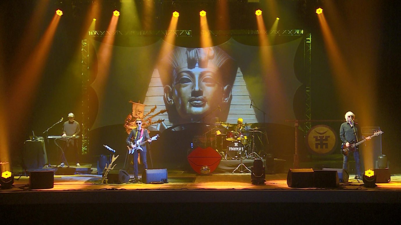 В Пензе концерт рок-группы «Пикник» собрал полный зал