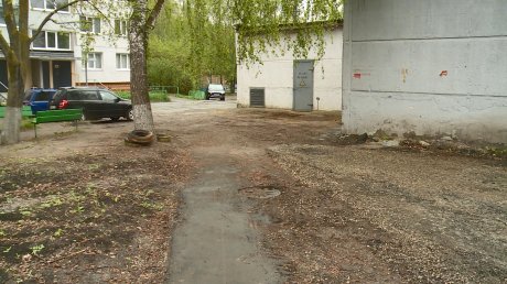 Обустройство парковки на Ладожской возмутило местных жителей