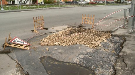 На перекрестке в Терновке возникла преграда