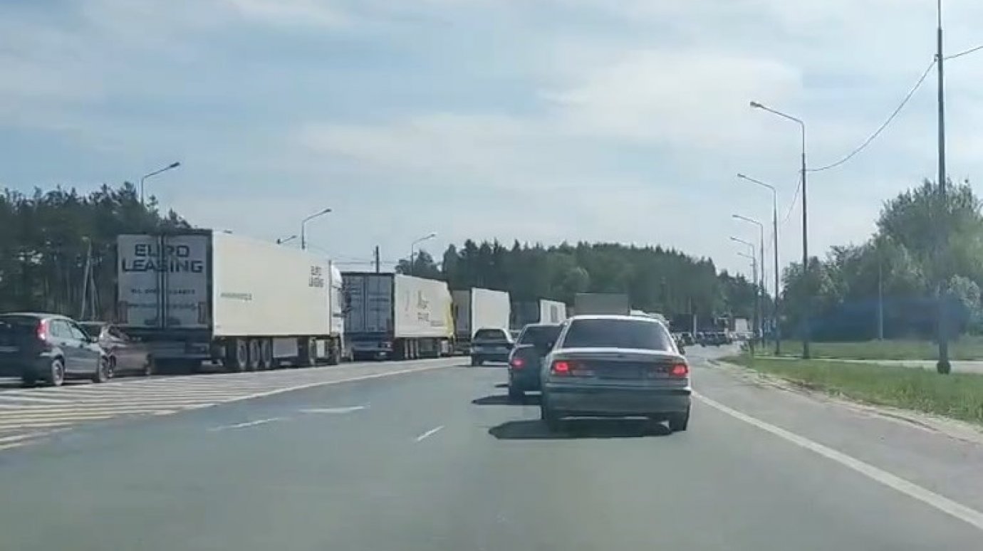 Водителей предупредили о гигантской пробке на трассе М-5