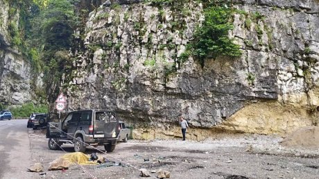 Зареченец погиб под камнепадом в Абхазии