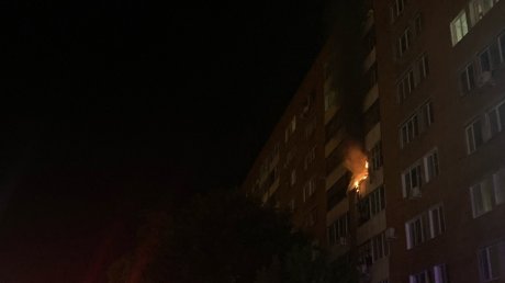 Дым и пламя: в Пензе из многоэтажки эвакуировали 35 человек