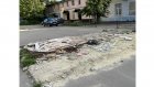 На улице Леонова никак не могут убрать остатки павильона