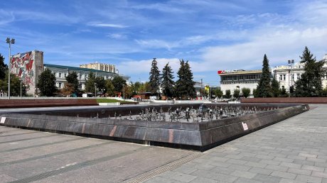 В Пензе к Дню ВДВ осушили главный городской фонтан